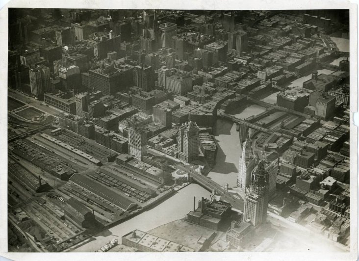 Aerial View Chicago River 1924 [2]